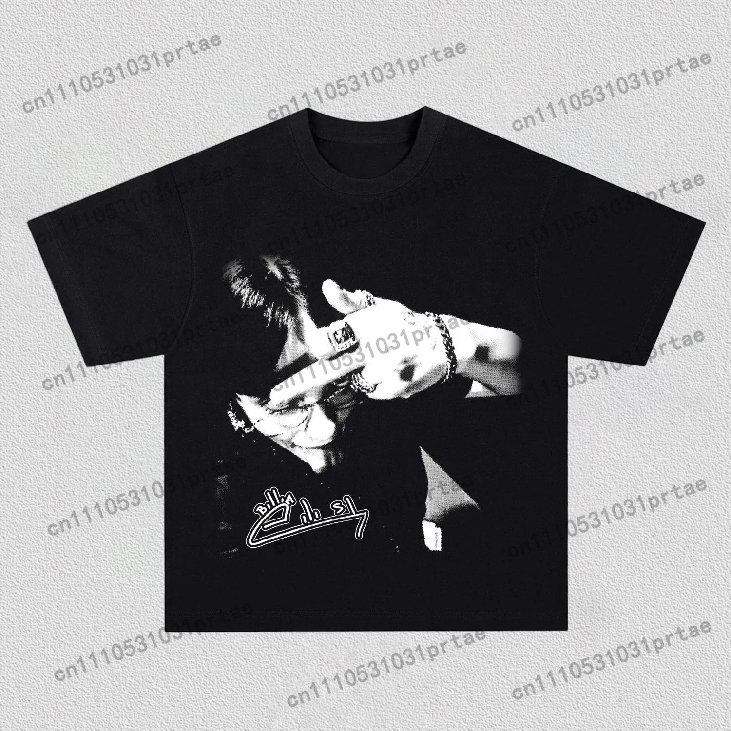 T-shirt con Stampa Grafica di  - Poster Men Fashion recensione e prezzo
